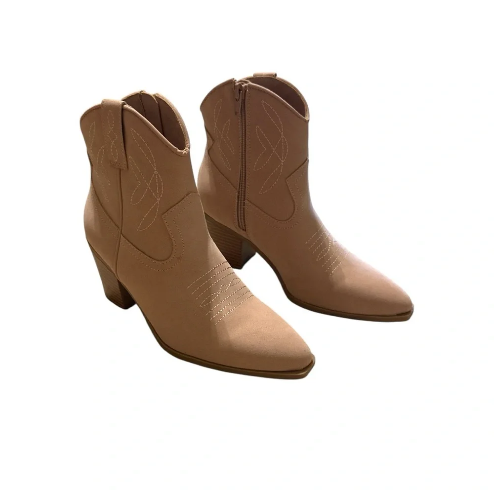 NWT Maurice’s women’s Ideal Heel Crystal Western Ankle Boot sz 6 - Picture 3 of 6